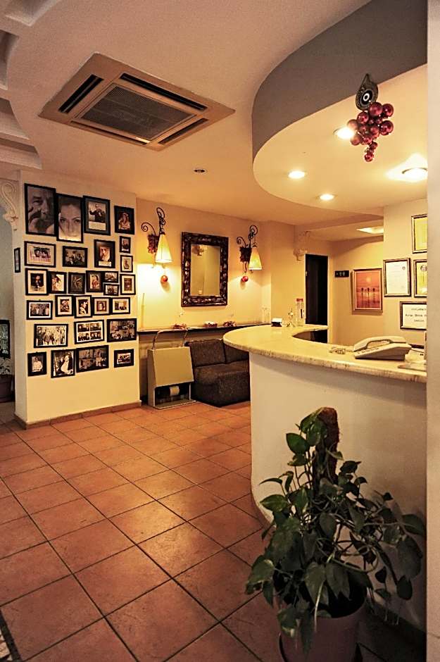 Ustun Hotel Alsancak
