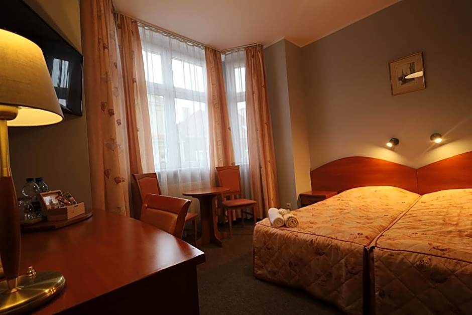 Nasz Klub - Pokoje Gościnne