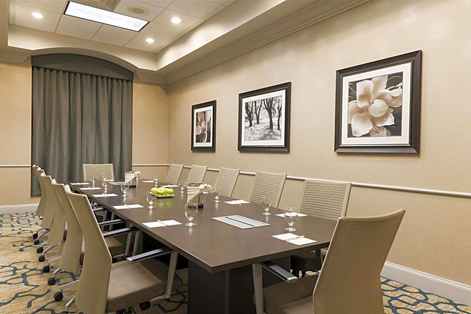 DoubleTree by Hilton Pleasant Prairie Kenosha