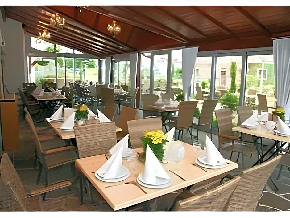 Hotel - Restaurant Hirschen - Werneths Landgasthof beim Europa- Park Rust