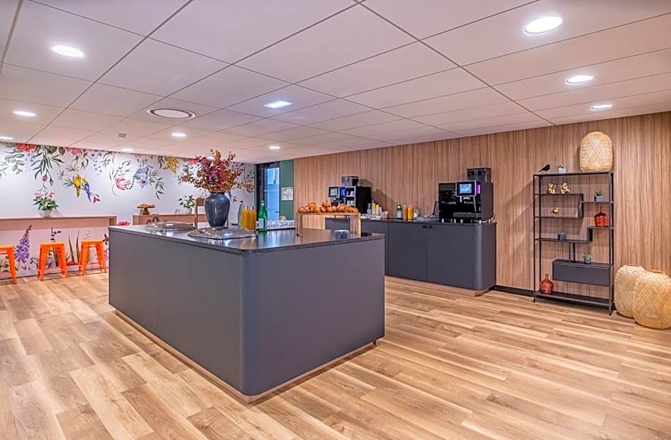 GOLDEN TULIP LYON OUEST TECHLID Hotel & Spa