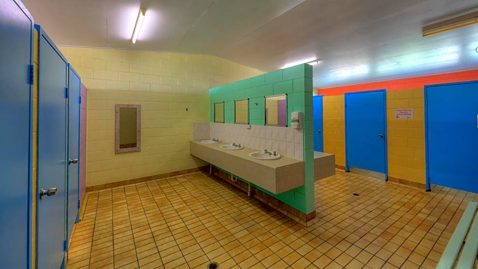 Flying Fish Point Tourist Park