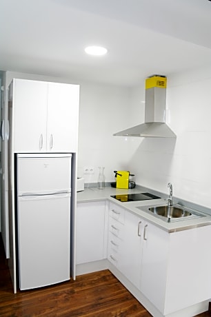 APARTMENT CAPACITY 4 ONE BEDROOM