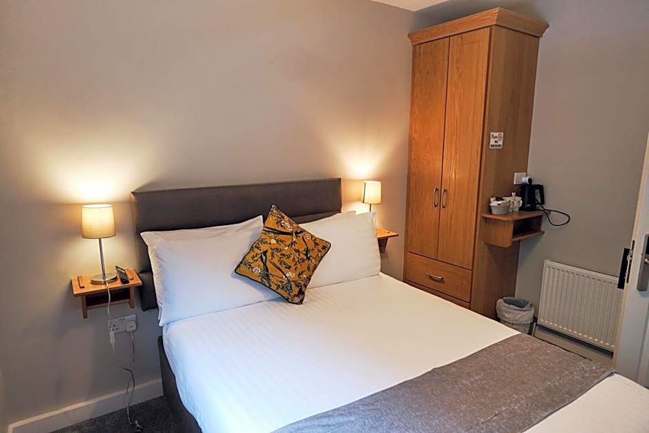 Murphy's Pub and Bed & Breakfast