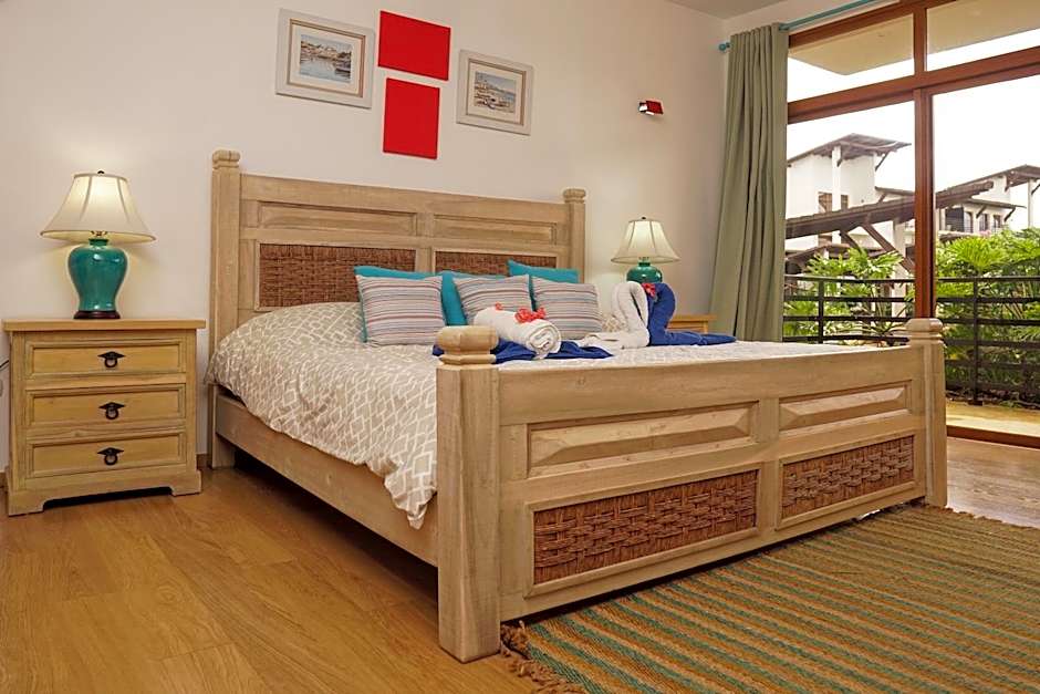 Sybaris Suites & Residences