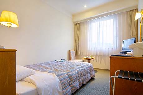 Single Room - Smoking