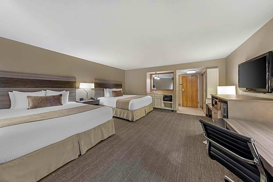 Best Western Plus Executive Inn