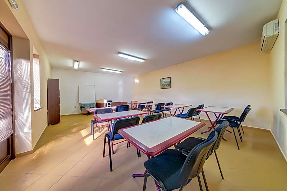 Rachev Hotel Residence