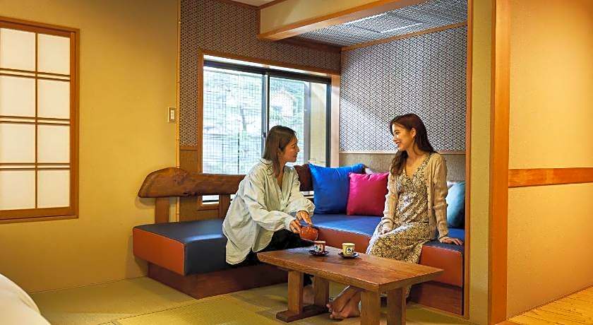 Shima Onsen Toshimaya