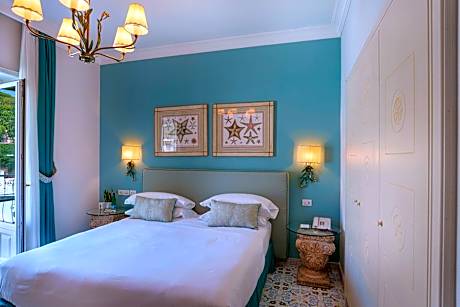 Deluxe Double or Twin Room with Balcony