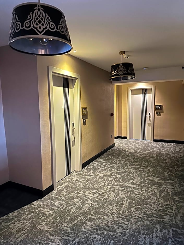 The New Zeybek Hotel