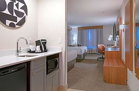 Standard Corner Queen Room with Two Queen and One Sofa Bed