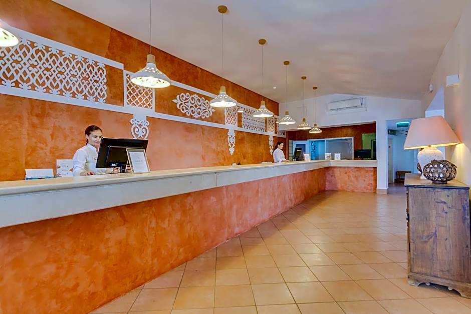 Monica Isabel Beach Club