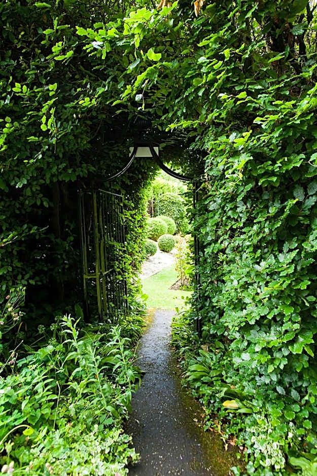 Summer Lodge Country House Hotel