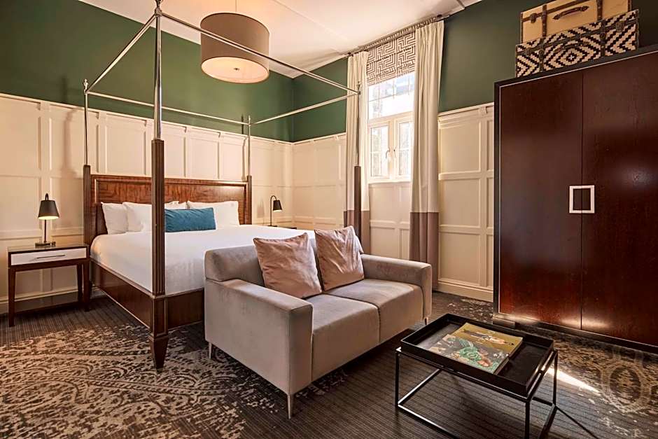 The Inchcolm by Ovolo