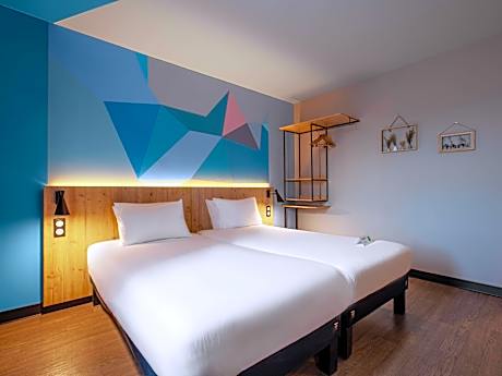 Standard Room with 1 double bed