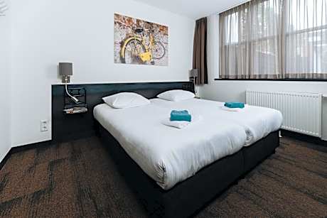 Double Room with Extra Bed