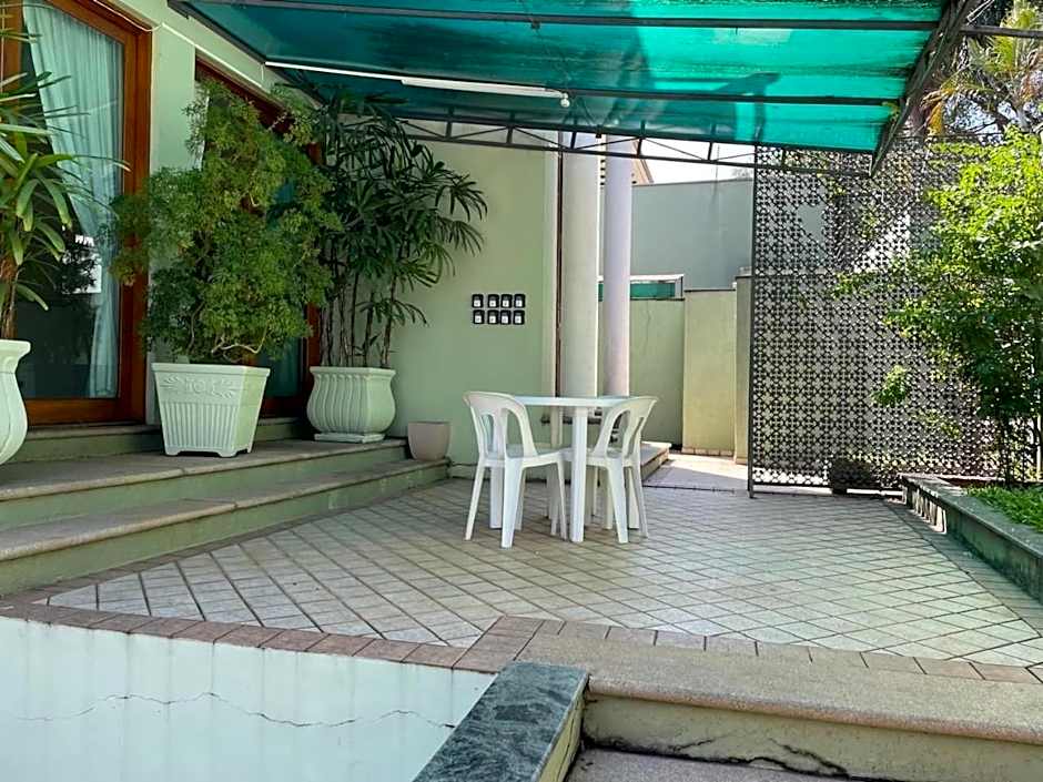 Mansão Adalgisa Suíte com Ar Próximo Cidade de Deus Jaguaré e Butantã