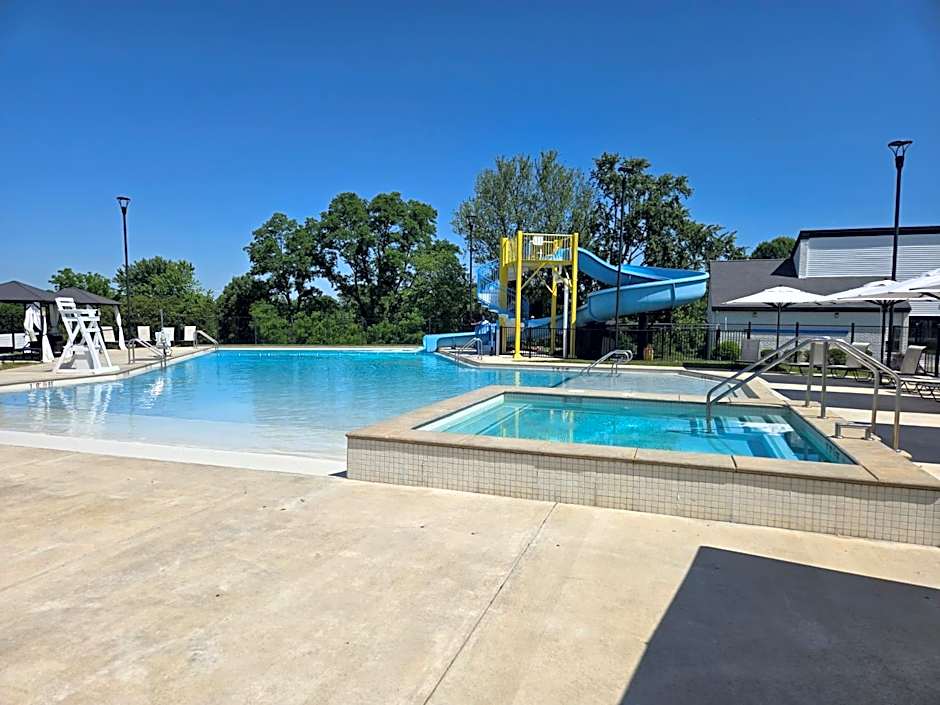 Dutch Wonderland Inn