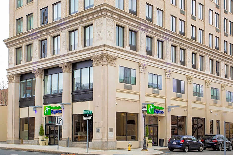 Holiday Inn Express Springfield Downtown By IHG