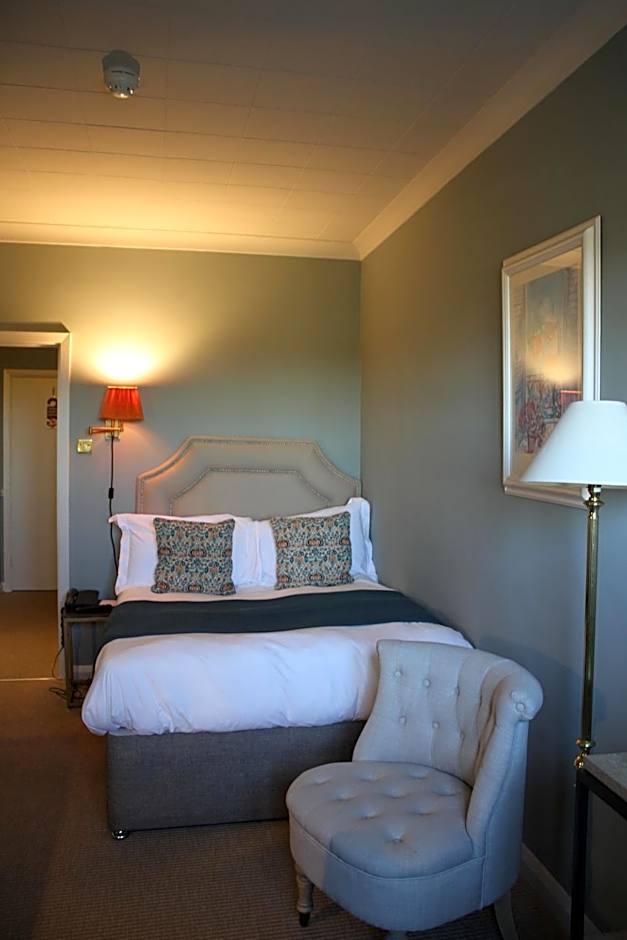 Castle Hotel