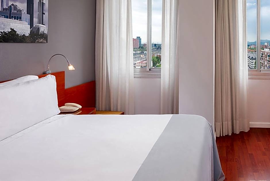 Hotel Madrid Chamartín Affiliated by Meliá