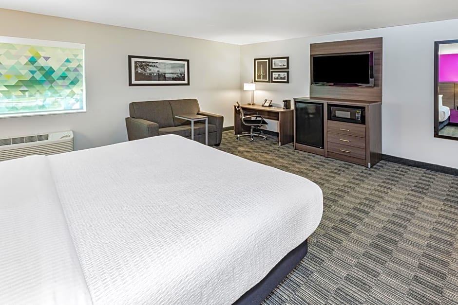 La Quinta Inn & Suites by Wyndham Houston Southwest