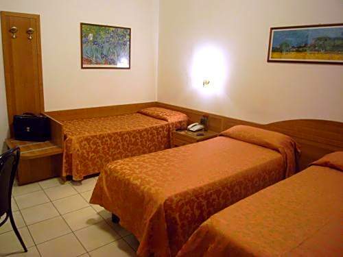 Albergo Trattoria AL TAJ