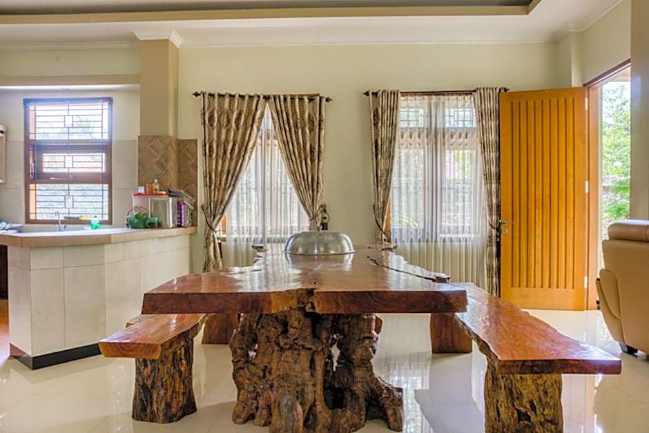 RedDoorz @ Jakal Atas KM 10