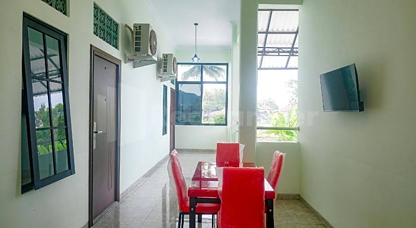 Trubus Guesthouse Syariah Magelang Mitra RedDoorz