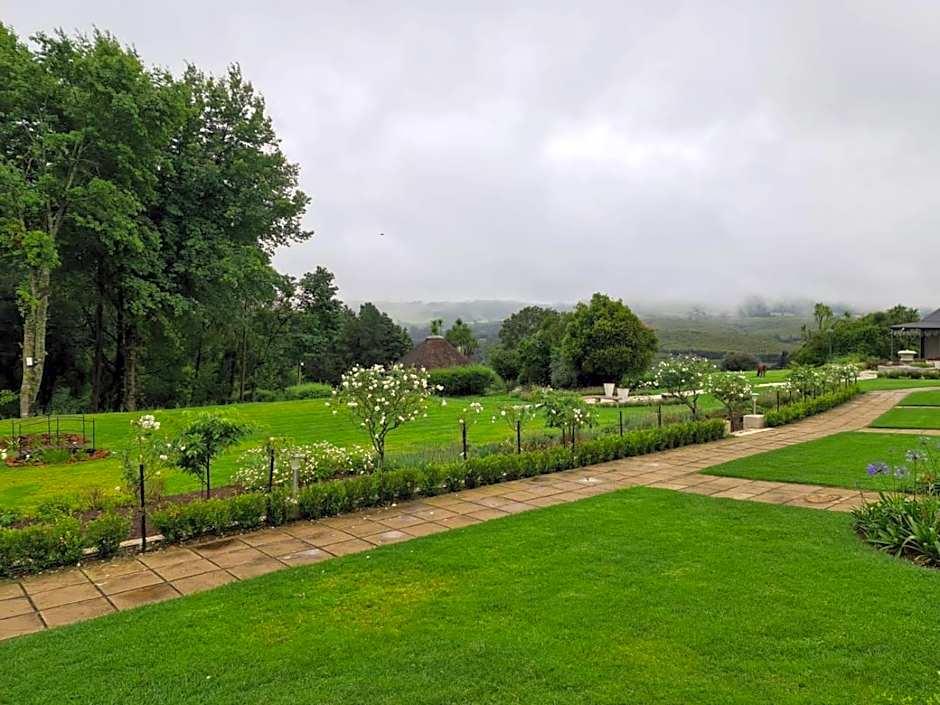 Mount Shekinah Country Hotel