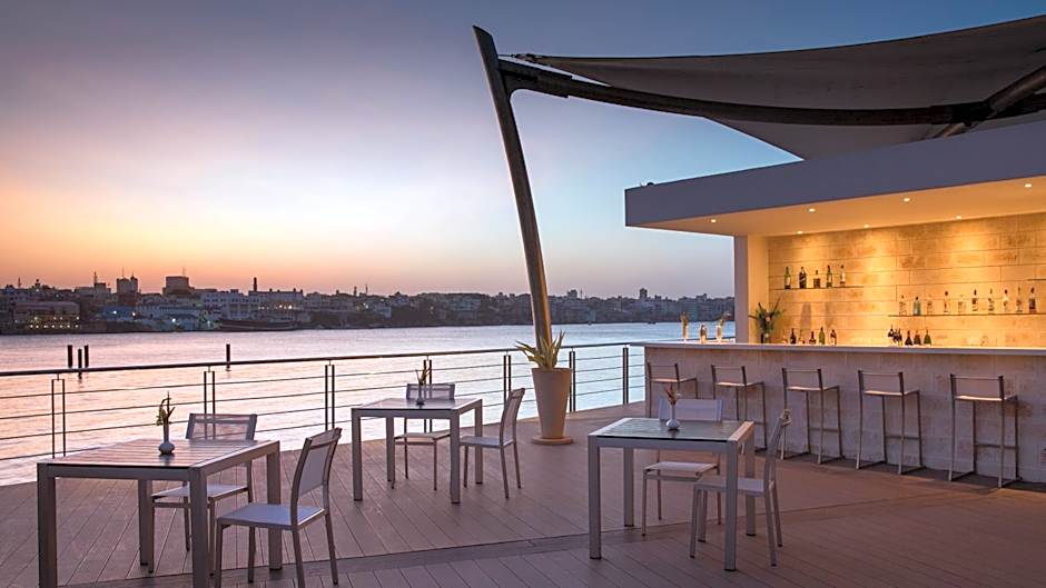 Hotel English Point Marina & Spa