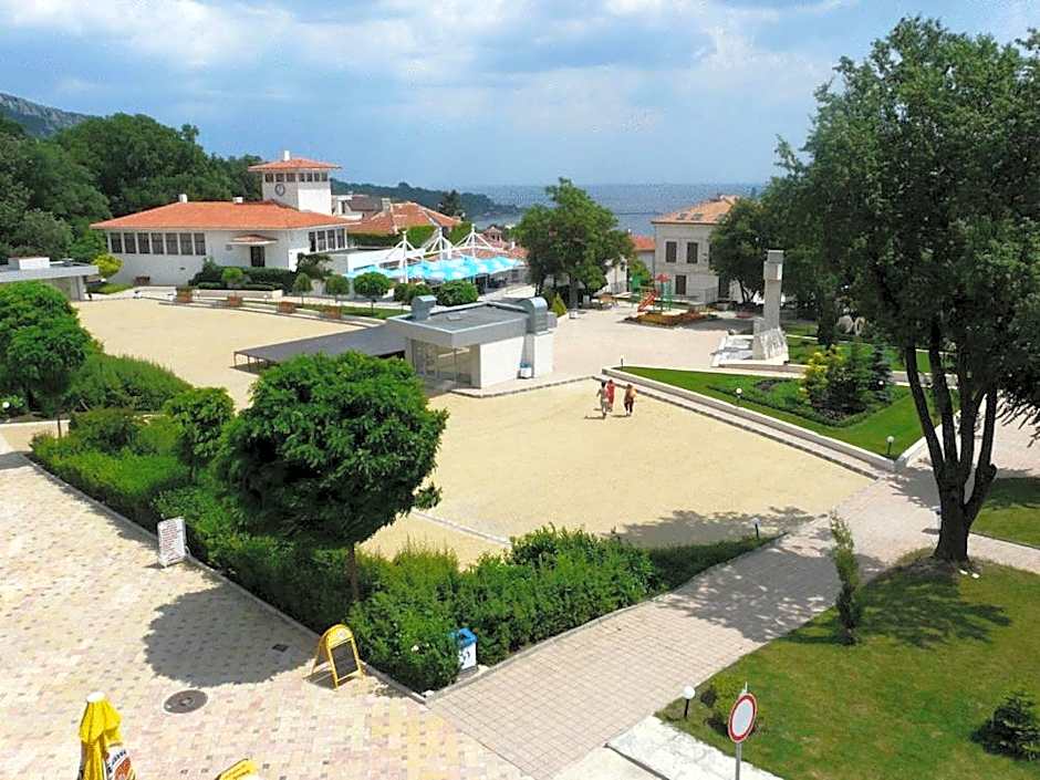 Family Hotel Balchik