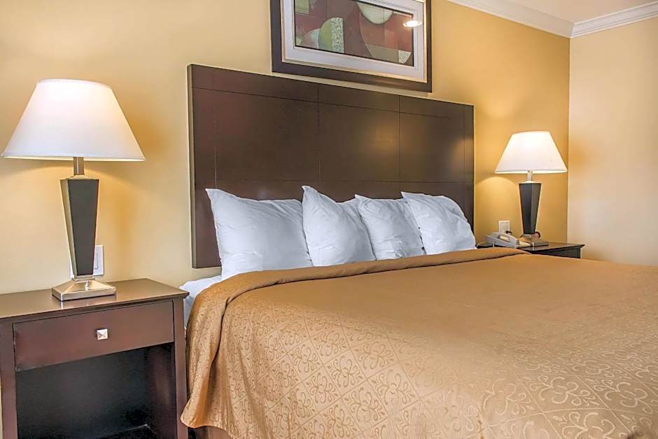 Quality Inn Near Mountain Creek
