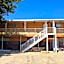 Love Hotels Western Holiday by OYO at Harlan Lake NE