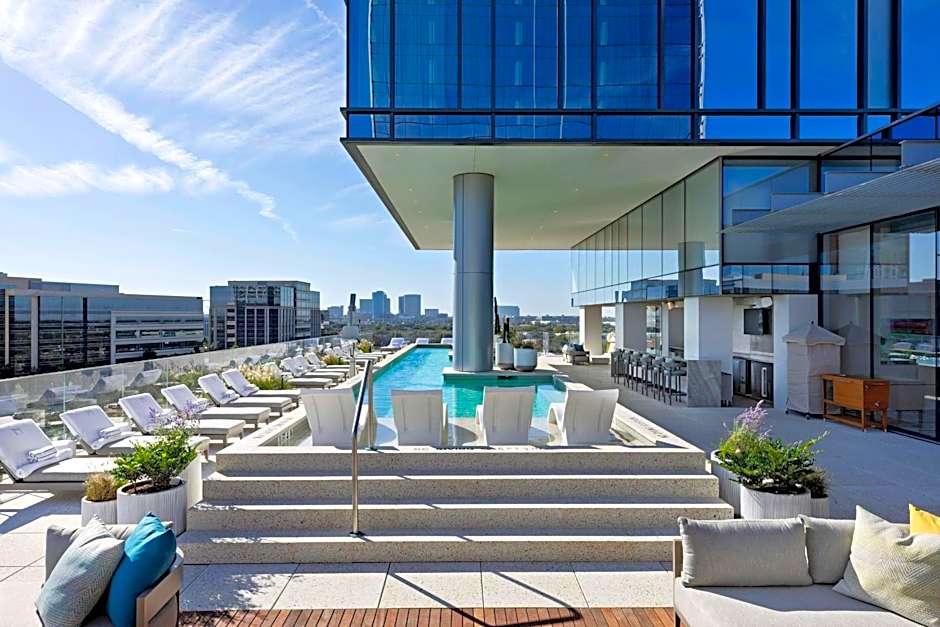 HALL Park Hotel, Autograph Collection