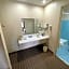 Knights Inn & Suites Emporia