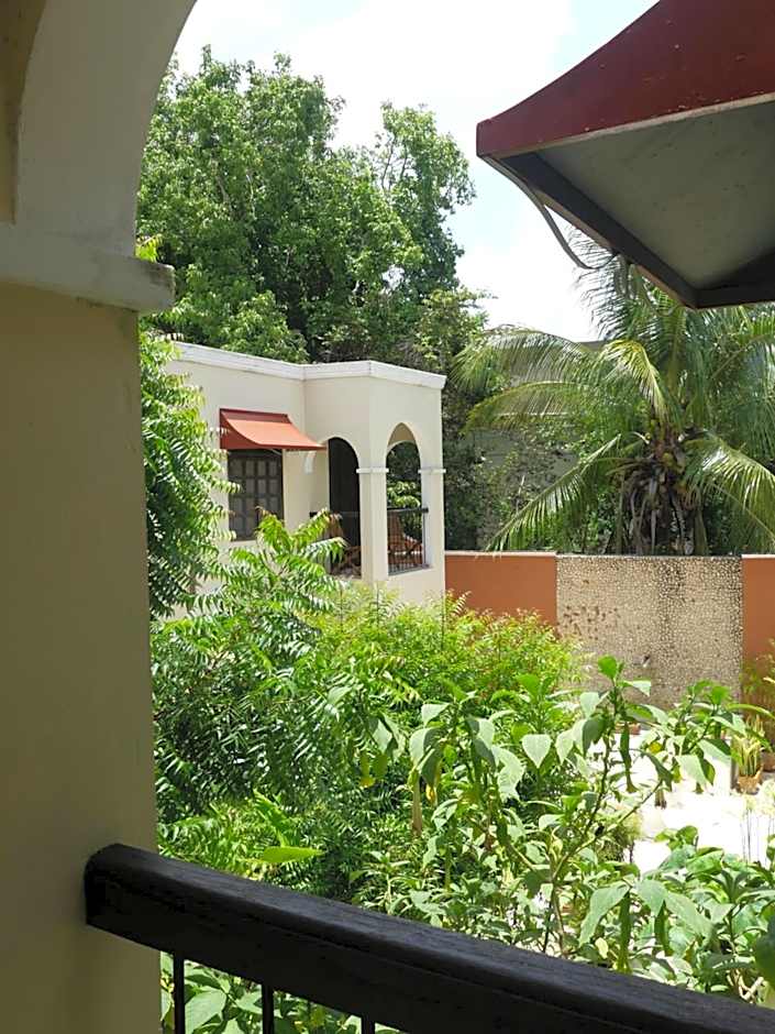 Casa Valladolid Boutique Hotel