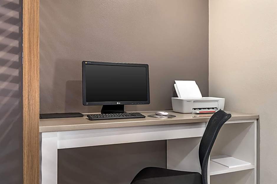 Country Inn & Suites by Radisson, Shelby, NC