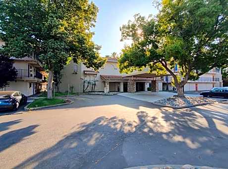 Rancho Cordova Inn