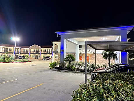 Scottish Inn & Suites - IAH Airport