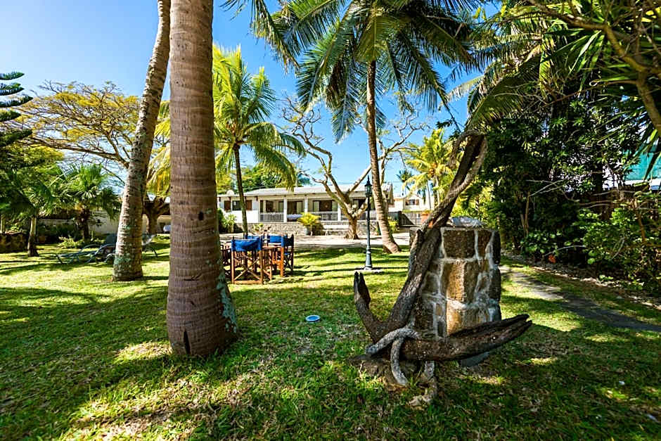 Quaint 4-bedroom Beach Villa in a fishing village