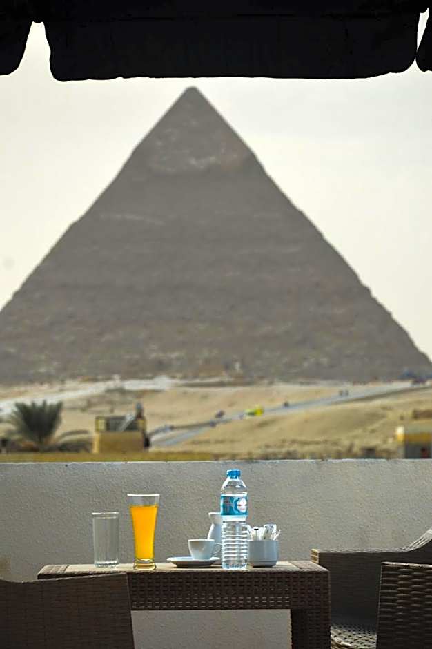 Pyramids Top Inn
