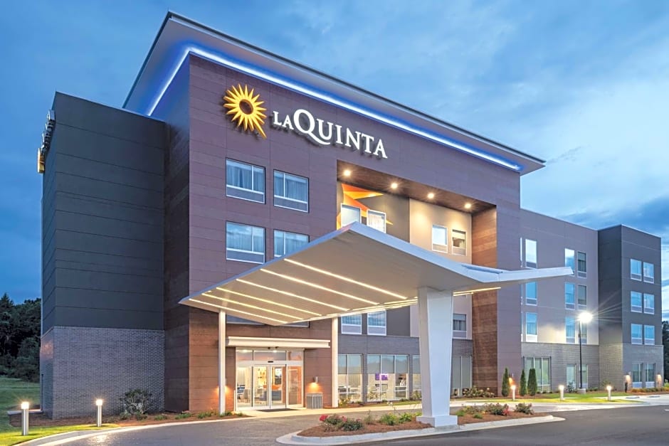 La Quinta Inn & Suites by Wyndham Opelika / Auburn