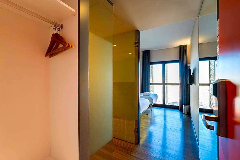 easyHotel Barcelona Fira