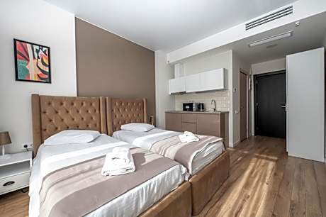 Standard Twin Room with Pool View