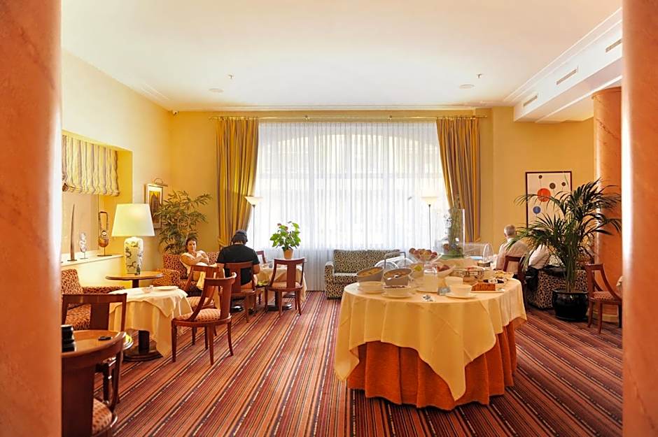 Hotel Victoria