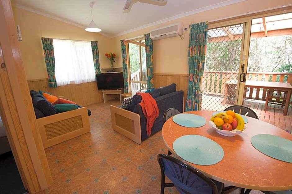 The Lakes Beachfront Holiday Park