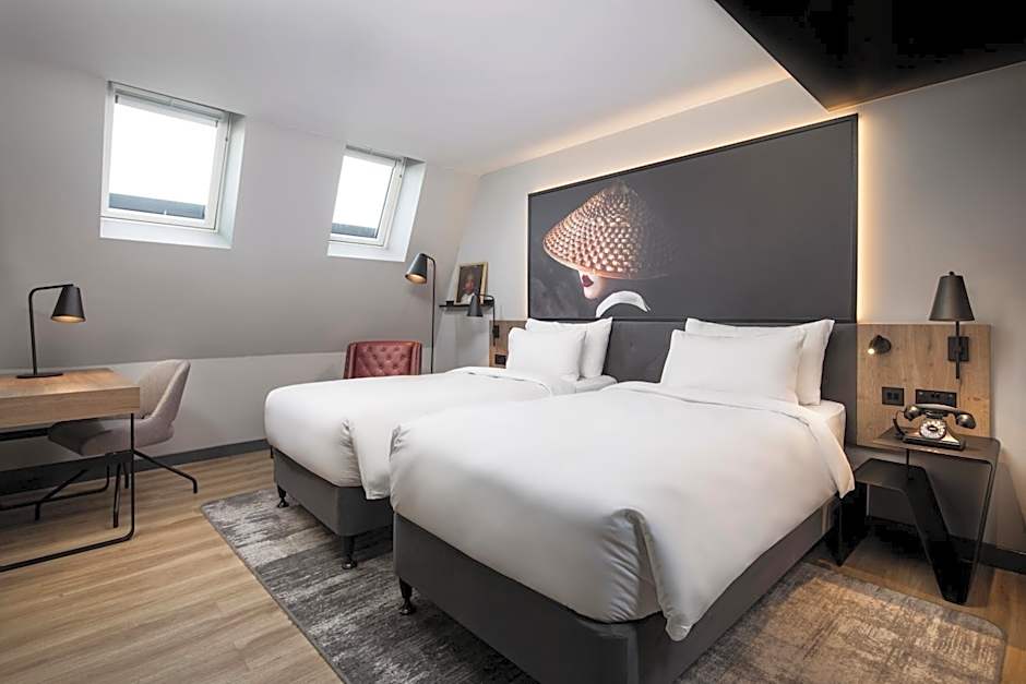 Radisson RED Hotel, Liverpool