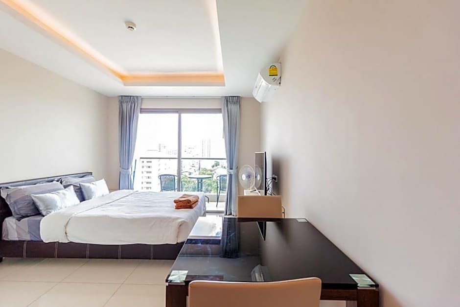 Water Park By Pattaya Sunny Rentals